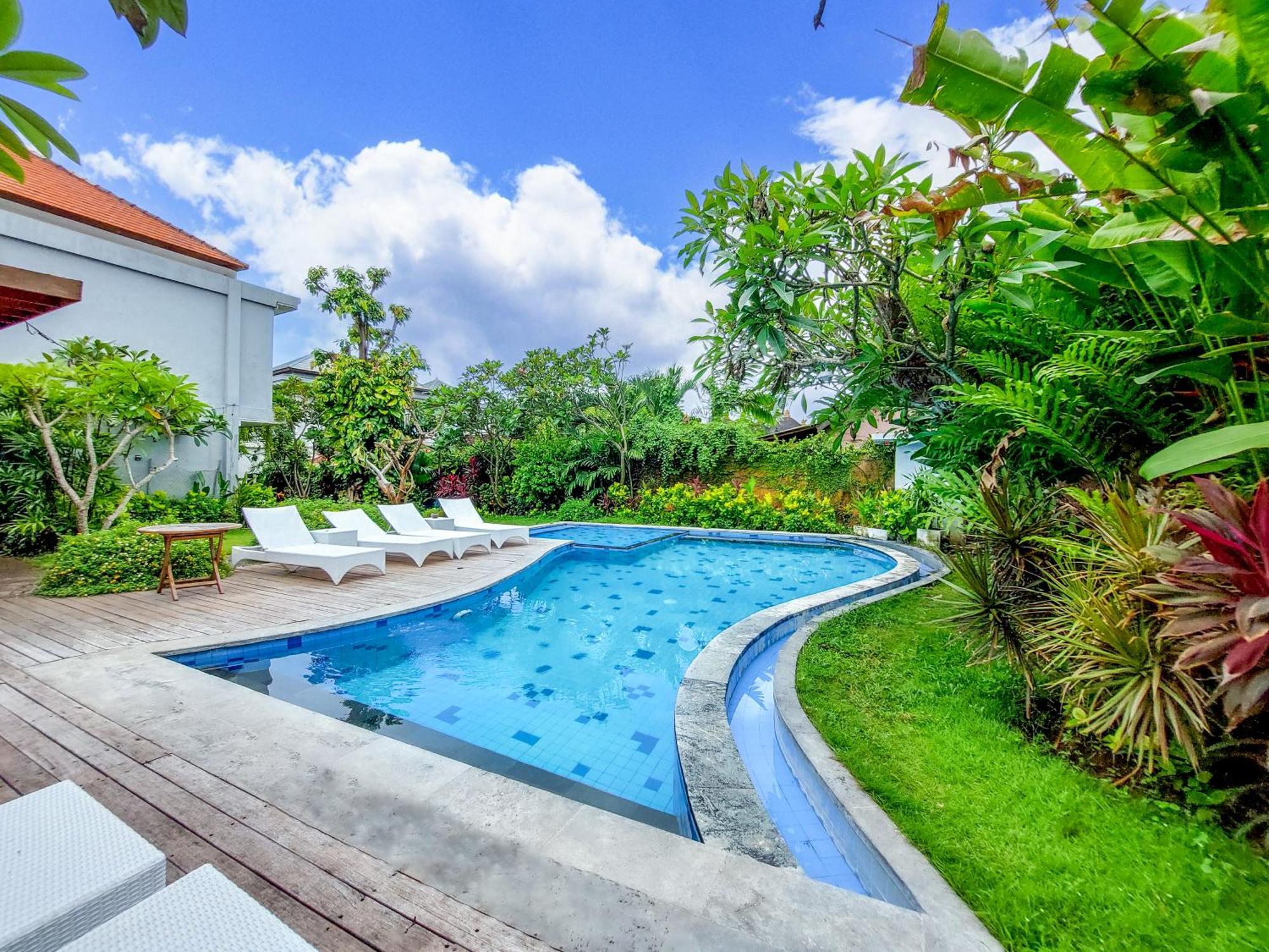 Harmony Beach Suite Seminyak Exterior foto